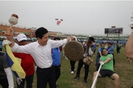 “浦项市民团结合家欢”圆满闭幕，共5万多人参加